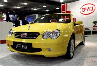 Chinese auto makers bet big on India story