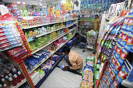 Costlier food items push inflation higher at 5.7% in March
