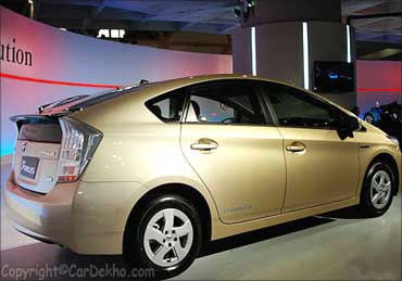 Toyota Prius: A new hybrid on the block