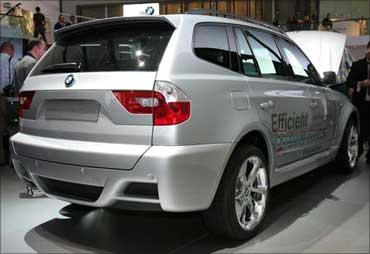 BMW-X3 crossover to come to India