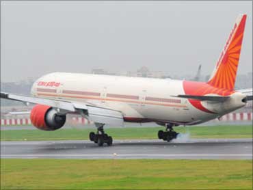First Air India flight arrives at T3.