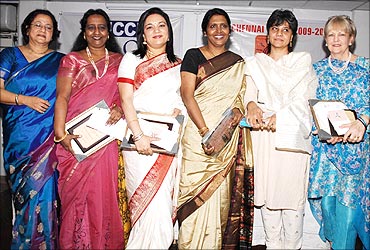 Patricia with other Ficci award winners.