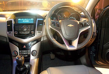 Chevrolet Cruze interiors.
