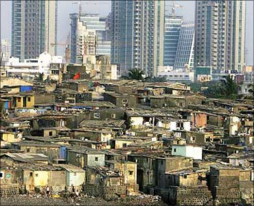 Housing prices in Mumbai aim for the sky, again