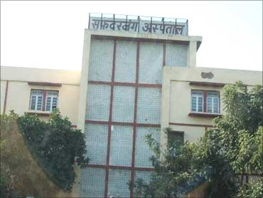 Safdarjung Hospital, New Delhi.