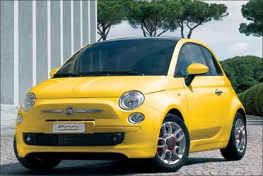 Baby Fiat fails to cheer car enthusiasts