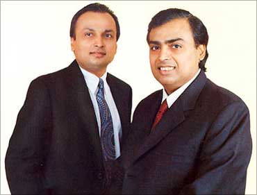Anil and Mukesh Ambani in happier times.