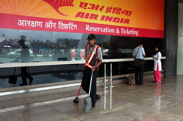 6,994 crore! That's Air India's estimated loss in 2010-11
