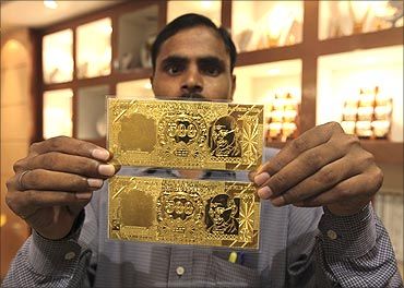 Gold rupee