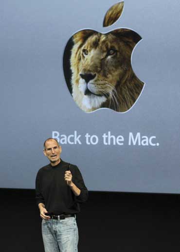 Apple CEO Steve Jobs unveils the latest Mac operating system software named Lion.