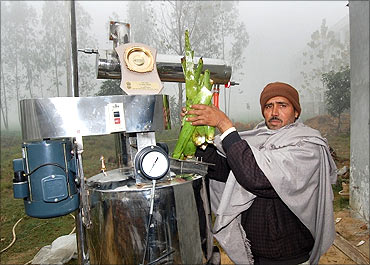 Dharamveer Kamboj with his machine.