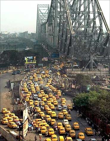 A packed Howrah Bridge, Kolkata.