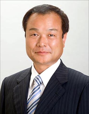 Takanobu Ito.