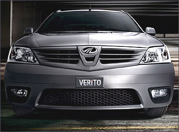 Front grille of Verito.