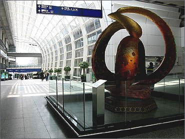 Hong Kong International Airport, Arrival Hall 6.