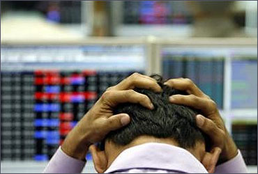 Global markets crash; Indian stocks recover