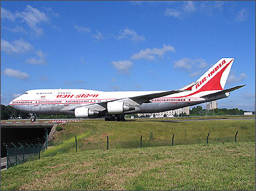 Air India will NOT be privatised, says govt