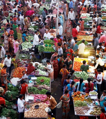 No respite: Food inflation rockets to 9.90%