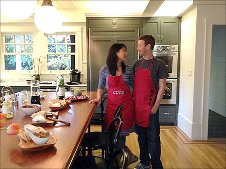 Mark Zuckerberg with his girlfriend Priscilla Chan.