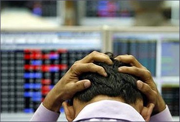 Slow growth, lack of reforms to weigh down markets