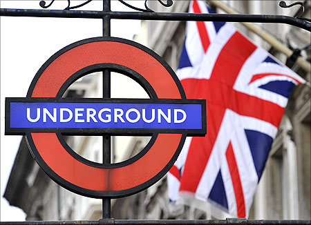 A London Underground sign.