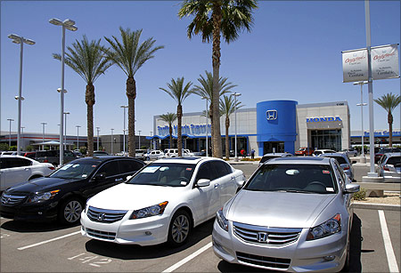 Honda Accords sit parked outside SanTan Honda Superstore in Chandler, Arizona.