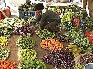 Food inflation will be down to single digit: Pranab