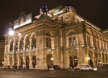The Vienna State Opera (Wiener Staatsoper).
