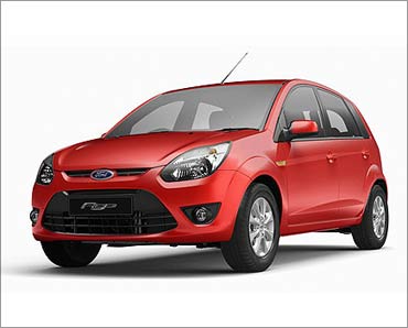 Fod Figo is at Rs. 3.5 lakh