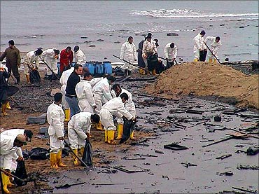 BP lost billions in Gulf oil spill