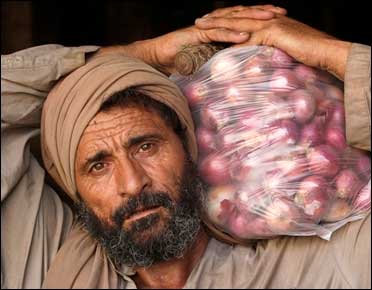Onion prices to rise, I-T raids continue