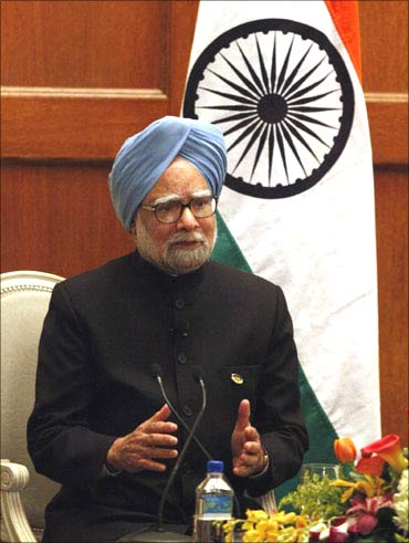 Prime Minister Manmohan Singh gave away the awards.
