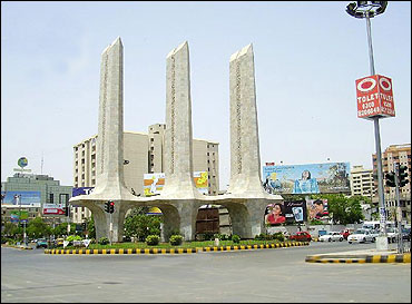 3 Talwar ( Swords ) Clifton, Karachi.