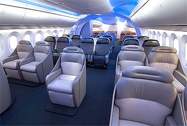 Boeing 787 Dreamliner's new interior.