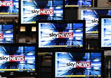 Public ire forces Murdoch to withdraw BSkyB bid
