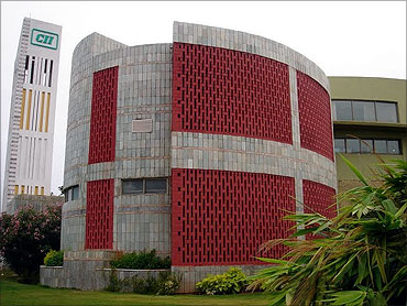 CII-Sohrabji Godrej Green Business Centre.