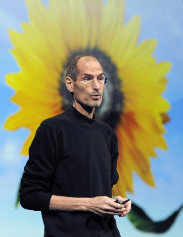 Steve Jobs announced a whole array of new and updated mobile software on Monday.