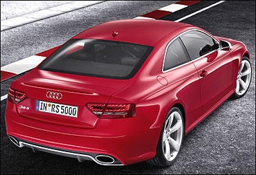 Rear view of Audi RS 5.