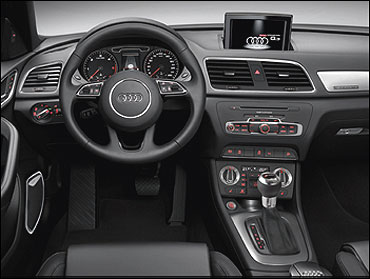 Dashboard of Audi Q3.