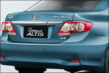 Rear view of Altis.