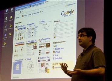 Google software engineer Ben Goodger introduces the company's web browser, Google Chrome, at the company's headquarters in Mountain View, California