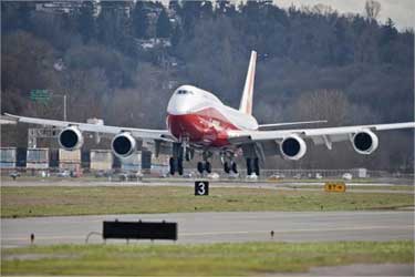 First PHOTOS: The stunning Boeing 747-8