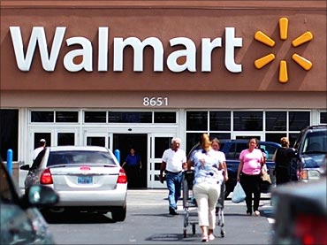 Walmart has 8,900 outlets.