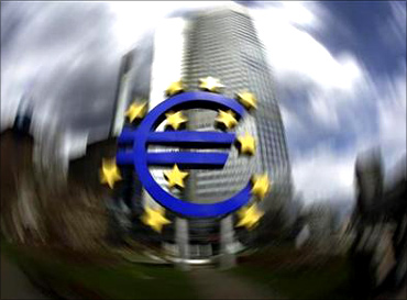 China can solve debt problems of the euro zone.