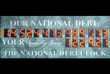 National Debt Clock, displays the current US gross national debt and each American family's share.