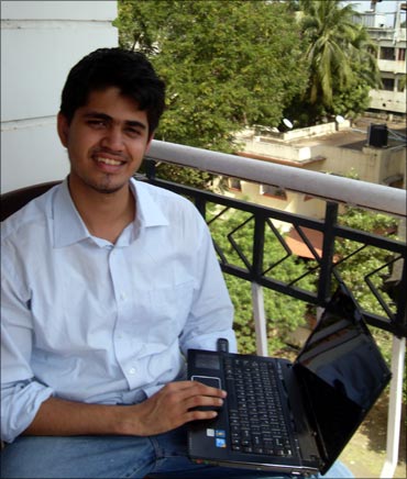 Hrishikesh Dattar founder of Vakilsearch.com.