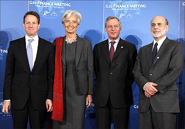 L-R T Geithner, Christine Lagarde, Bank of France Guv Christian Noyer and Ben Bernanke.