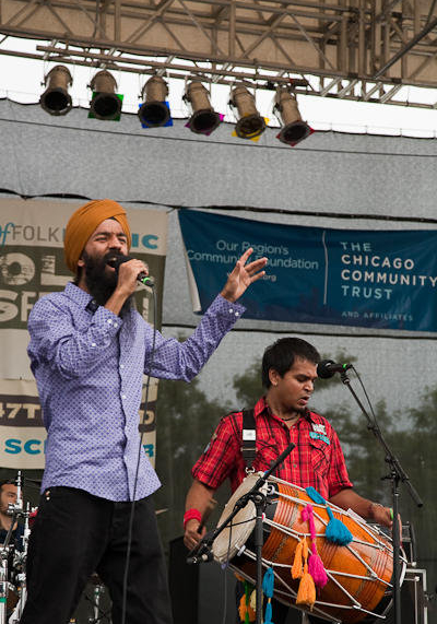 Singh performs at Chicago Folk and Roots Festival.