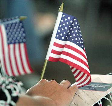 28% drop in American L-1 visas to Indians