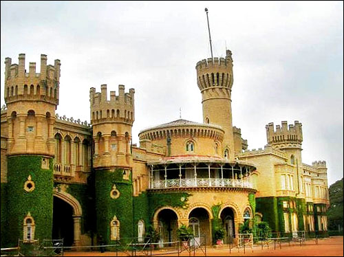 Bangalore Palace was built in 1887.